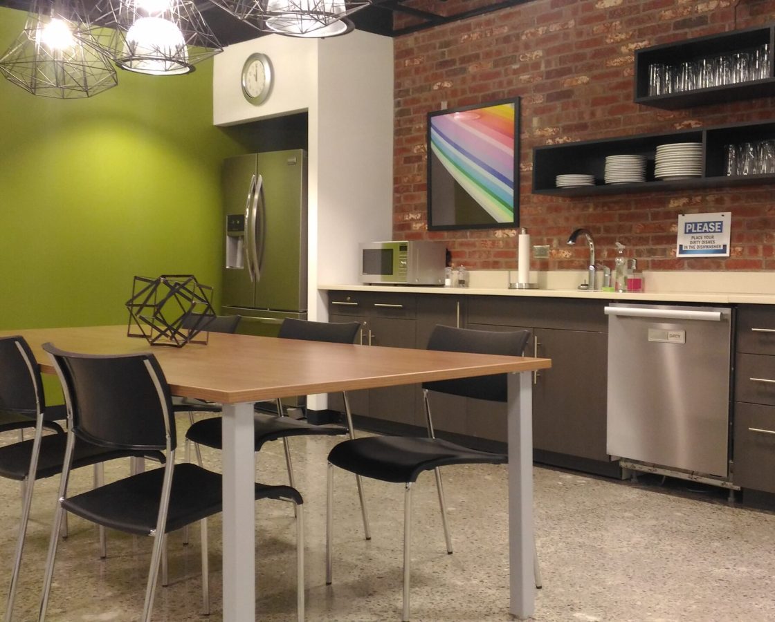 Regus offices Kitchen | Mississauga, ON