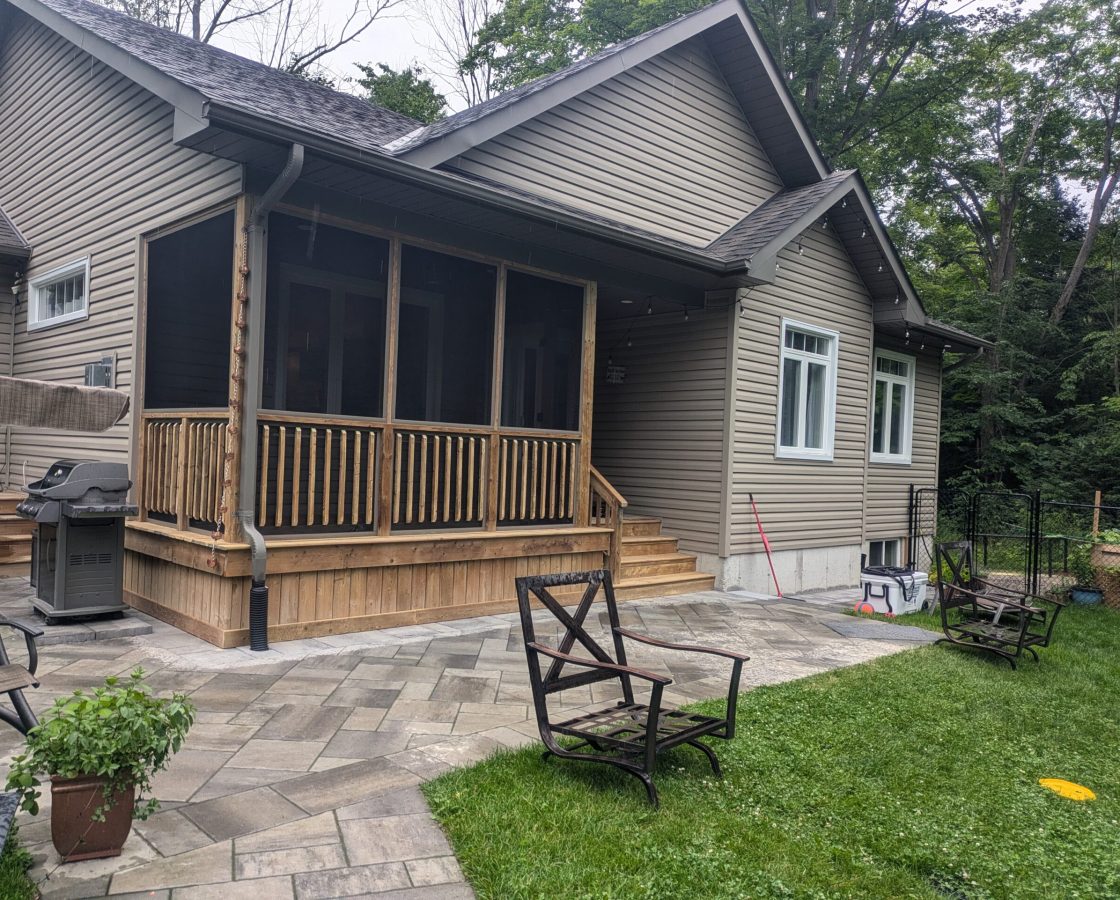 Screened-in Porch Build | Hockley, ON